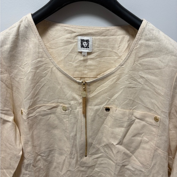 Anne Klein Women’s Classic Beige Tunic with Gold Accents - Picture 3 of 10